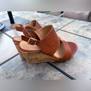 Apt. 9 Wedges